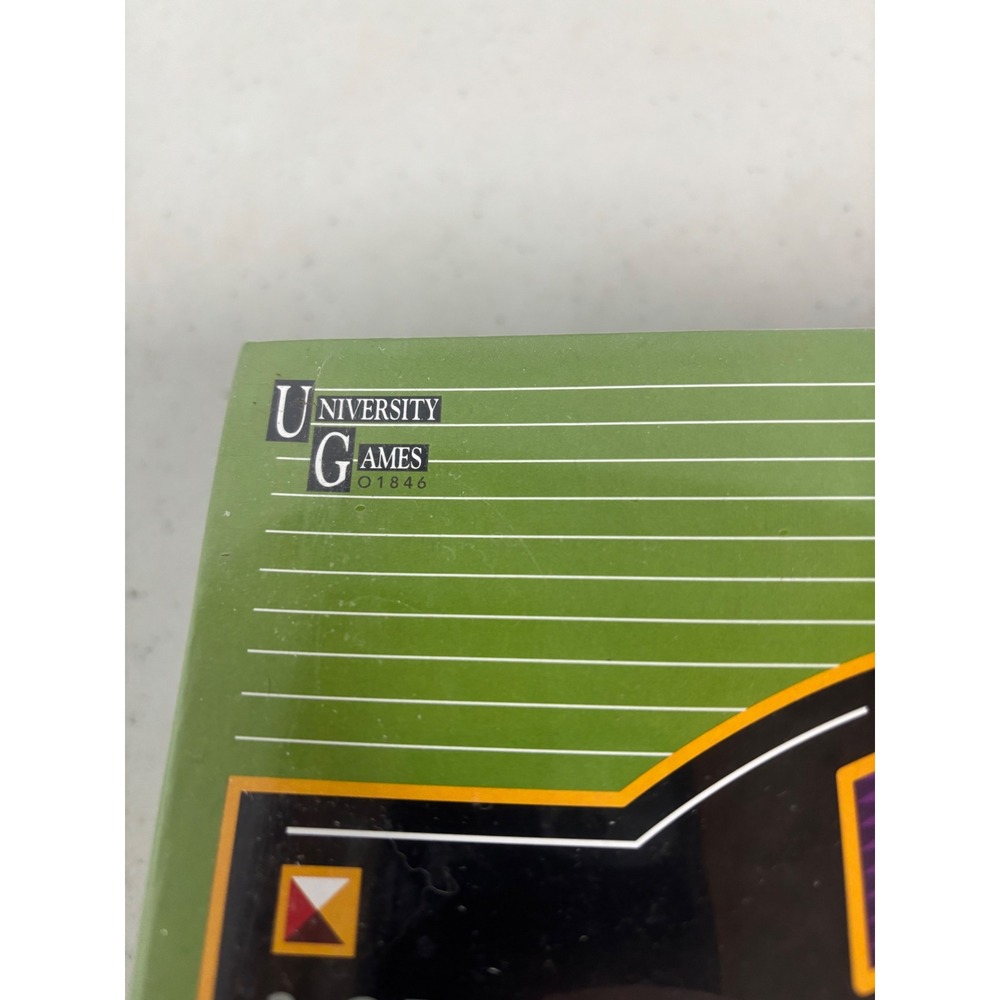 University Games Beat The Experts Board Game Trivia 2002 Factory Sealed 01846 - Picture 4 of 6